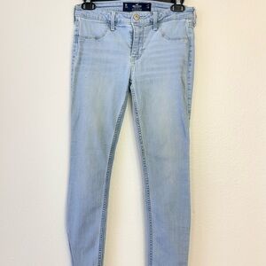 Hollister Women's Light Blue Skinny Jeans